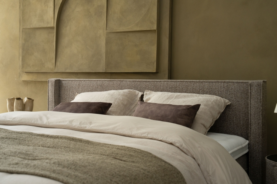 Ubica Boxspring Avenza Curve Vlak