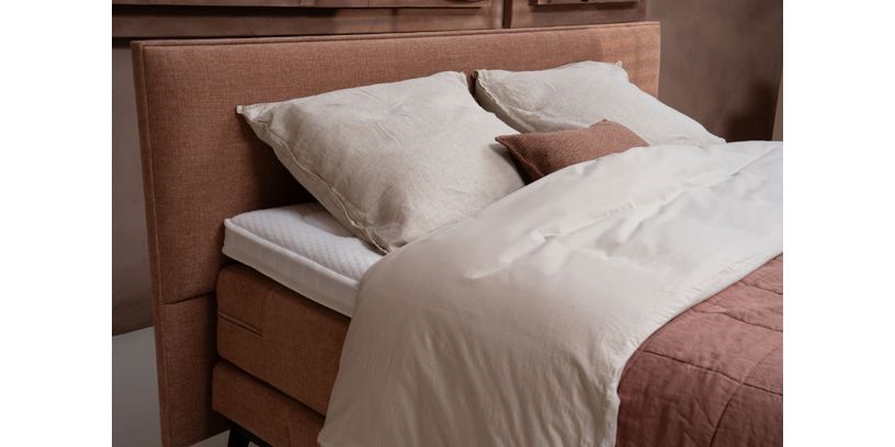 Ubica Boxspring Torena Square Vlak