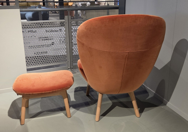 (Showmodel) Rolf Benz Fauteuil 594 + Hocker & Rugk