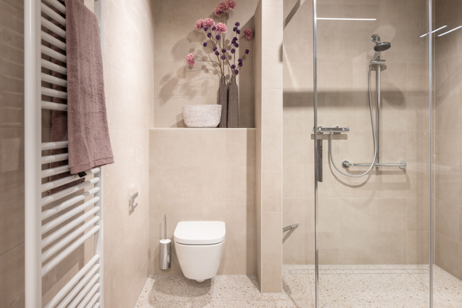 Badkamer Warm Terrazzo