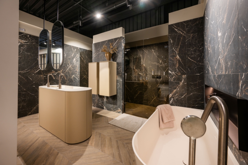 Badkamer Marble Eclipse