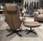 (Showroommodel) Label Relaxfauteuil Seat 24 + Poef