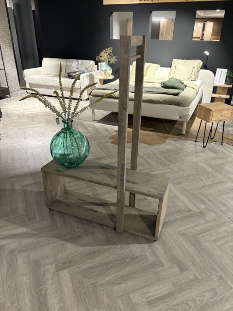 (Showroommodel) Kledingrek Peppers