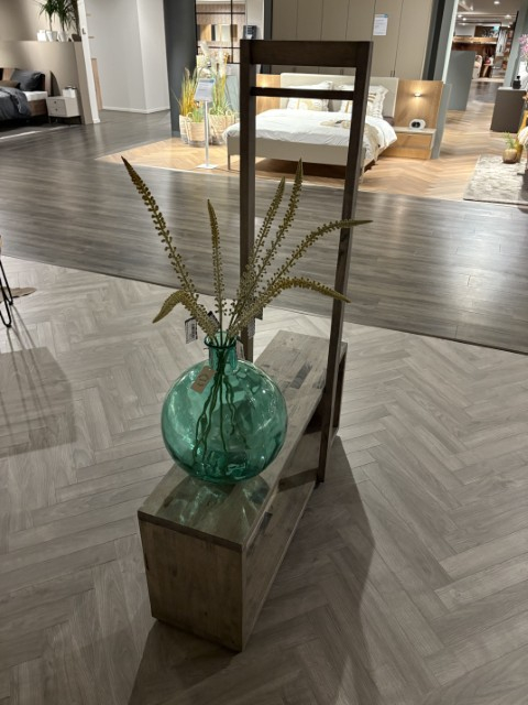 (Showroommodel) Kledingrek Peppers