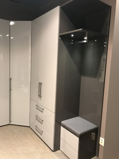 (Showroommodel) Loddenkemper Hoekkast Maxx 200