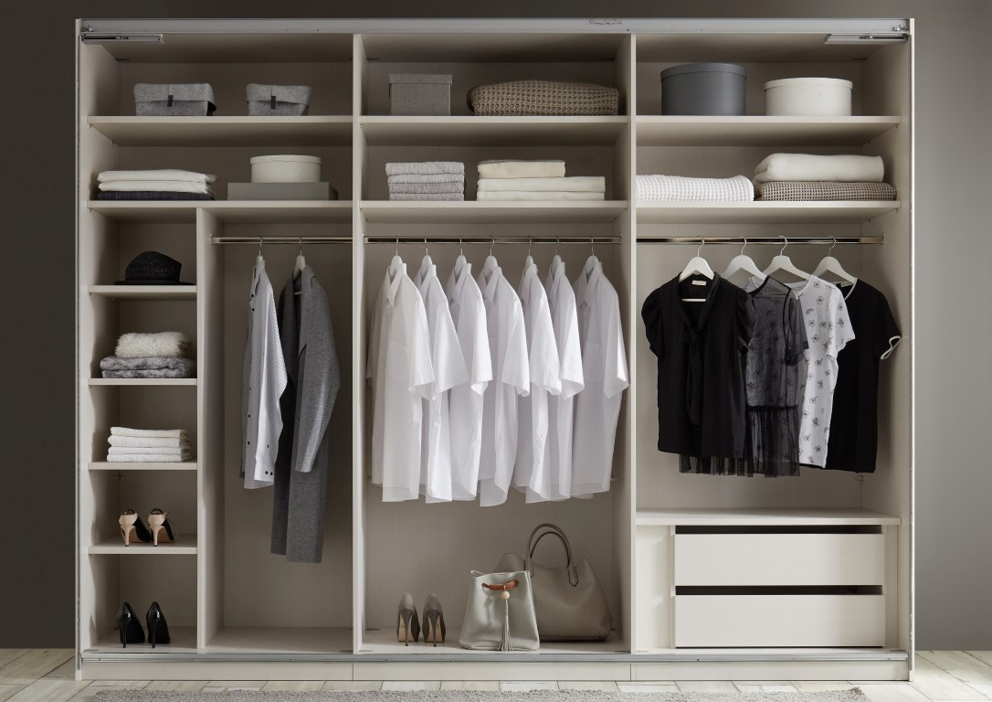 Zweefdeurkast All Inclusive Vulkan/Zwart