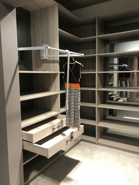 (Showroommodel) Noteborn Inloopkast 22MM