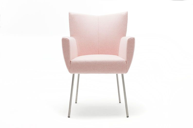 Design on Stock Armstoel Moka