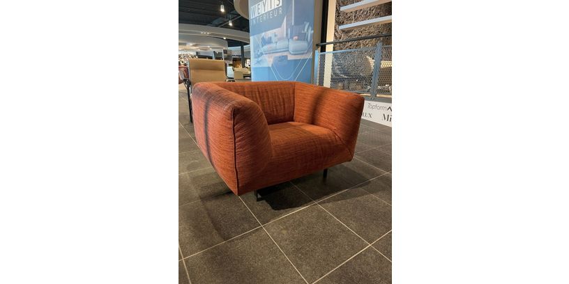 (Showroommodel) Label Fauteuil Moby Dick Red