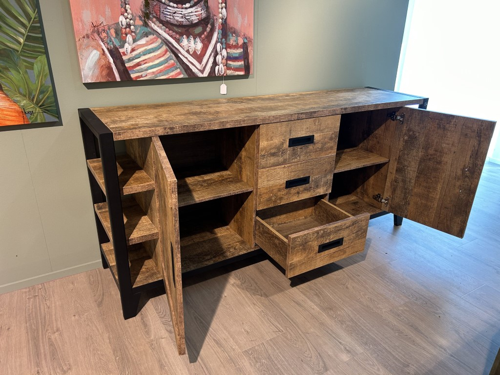 (Showroommodel)Feelings Dressoir Sheffield