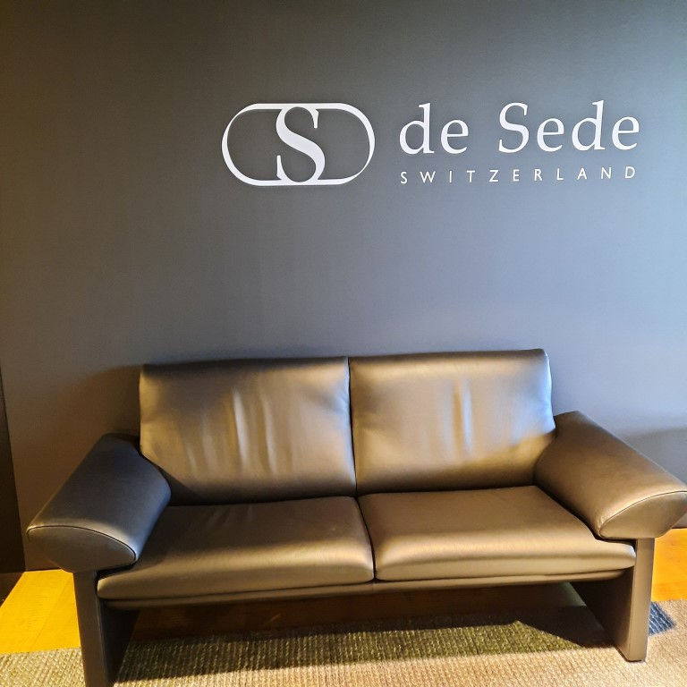 (Showroommodel)De Sede Bank DS-1010 2,5-Zits Black