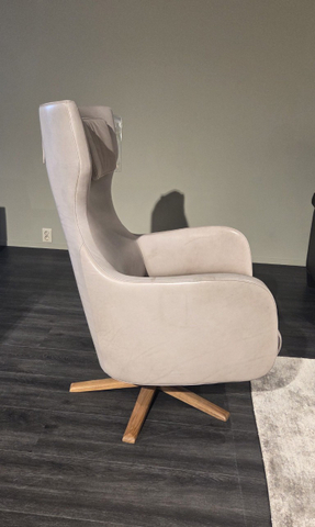 (Showroommodel) Fauteuil Trones Six