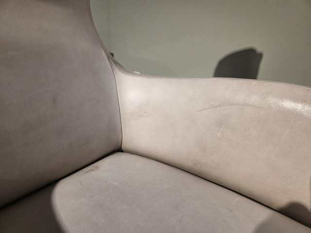 (Showroommodel) Fauteuil Trones Six