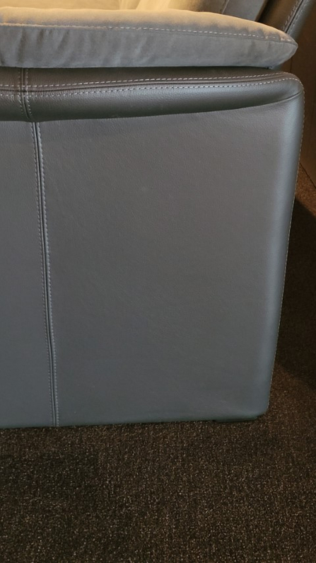 (Showroommodel)Leolux Evidence Bank 3-Zits Catalpa