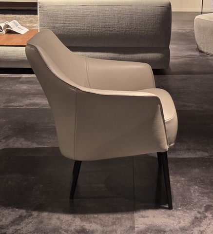 (Showroommodel)Jori Fauteuil Fuga Ovo