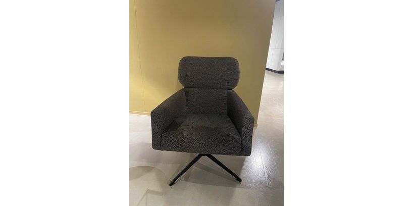 (Showroommodel) Cloak Draaifauteuil Pebble 