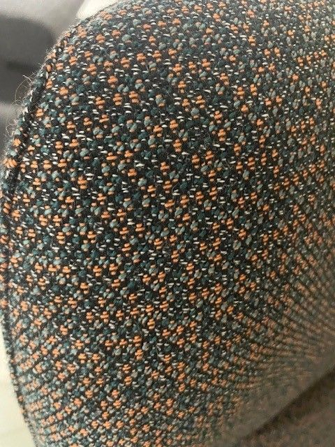(Showroommodel) Cloak Draaifauteuil Pebble 