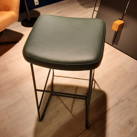 (Showroommodel) Bert Plantagie Barkruk Kiko Plus 