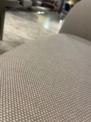 (Showroommodel) Gelderland Fauteuil Solid Chair