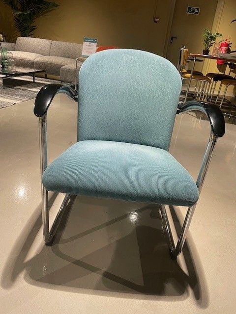 (Showroommodel)Dutch Originals Fauteuil Gispen 414