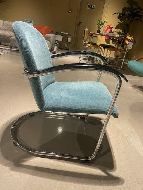 (Showroommodel)Dutch Originals Fauteuil Gispen 414