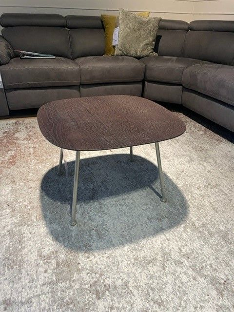 (Showroommodel) Natuzzi Bijzettafel Low