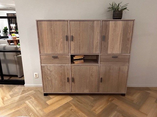 (Showroommodel) Middelhoge Kast Starr