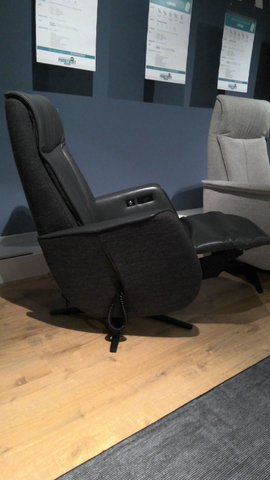 (Showroommodel) INHOUSE Sta-Op Fauteuil Lerira 