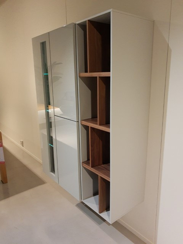 (Showroommodel)NOW!By Hulsta Wandkast Vision Grijs