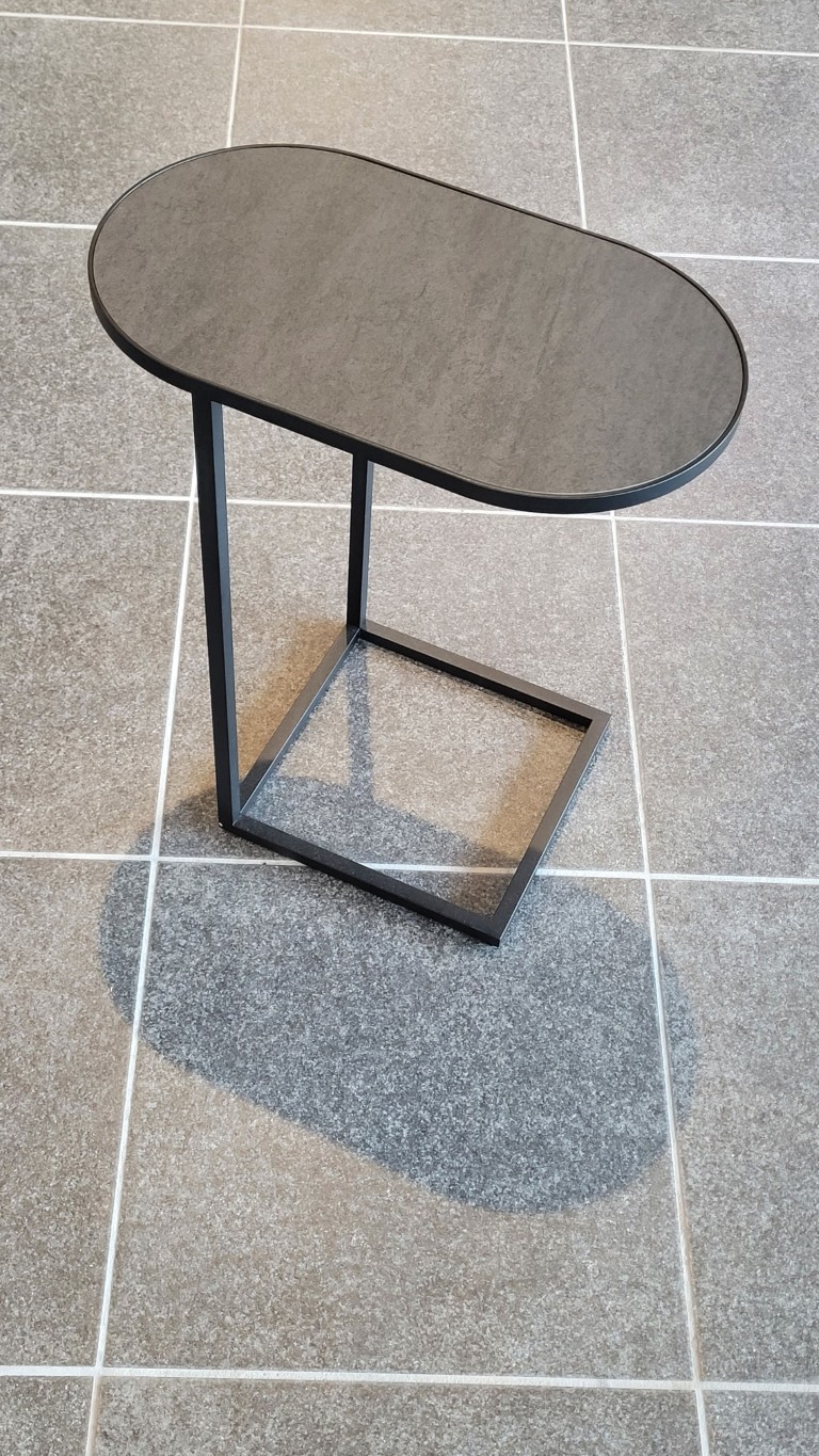 (Showroommodel) Leolux Bijzettafel Prismo Basalt