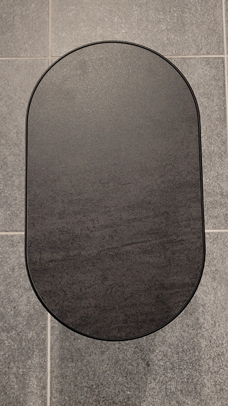 (Showroommodel) Leolux Bijzettafel Prismo Basalt