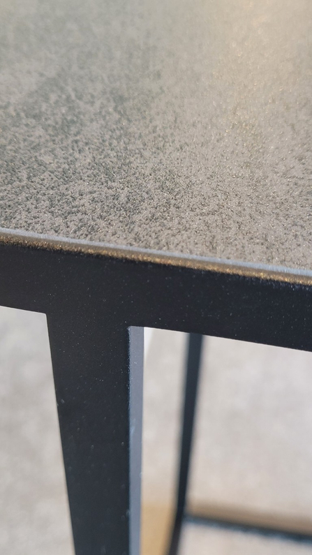 (Showroommodel) Leolux Bijzettafel Prismo Basalt