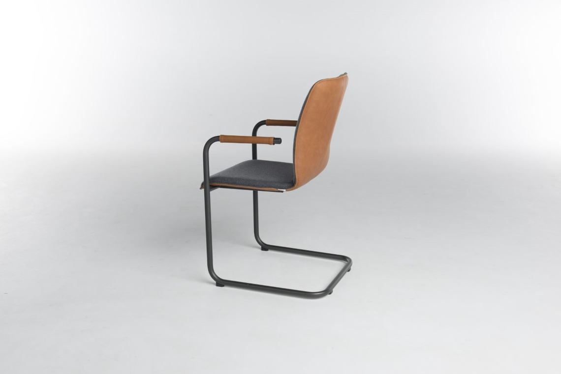 Bert Plantagie Armstoel Tara 