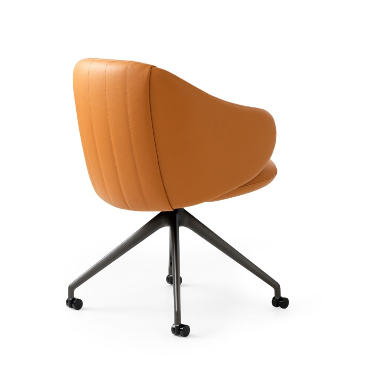 Leolux Armstoel Baani Cruz