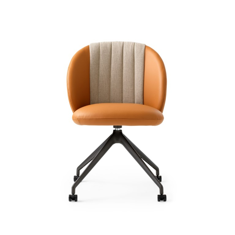 Leolux Stoel Baani Cruz