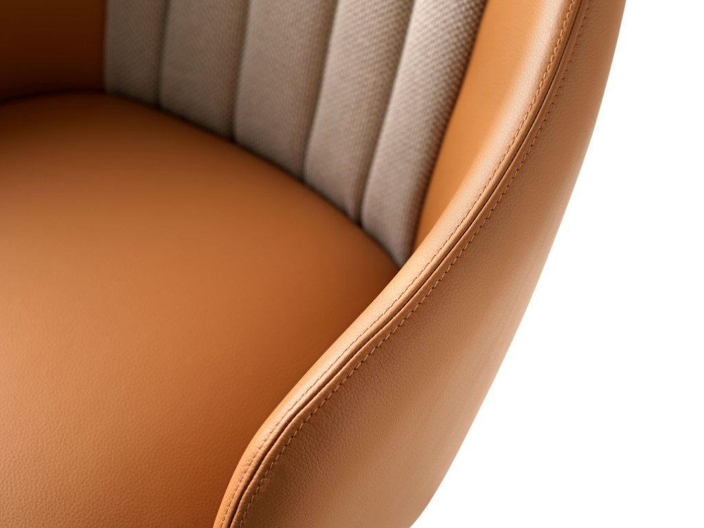 Leolux Stoel Baani Cruz