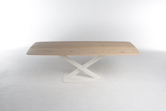 Bert Plantagie Eettafel Oxxi Bootsvorm