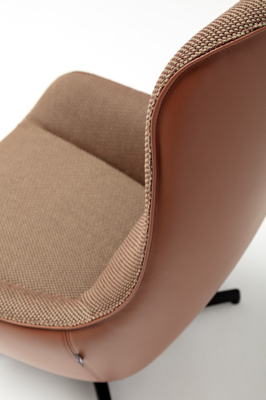 Rolf Benz Draaifauteuil Meg 