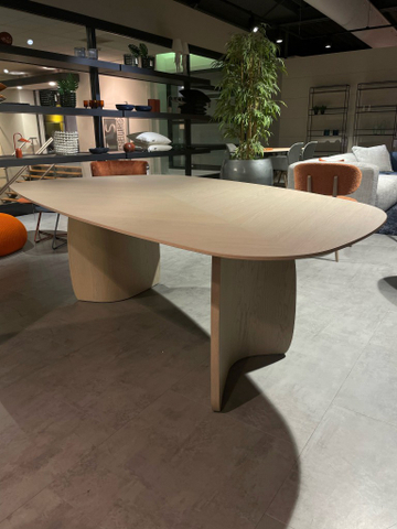 (Showroommodel) Mobitec Eettafel Dolmen Organic