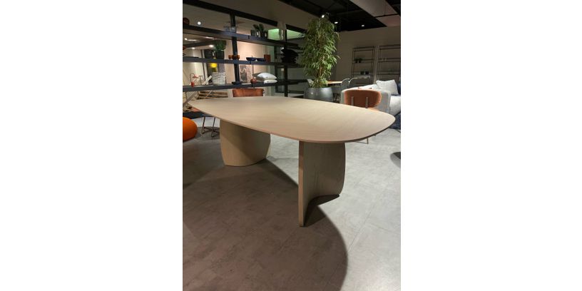 (Showroommodel) Mobitec Eettafel Dolmen Organic