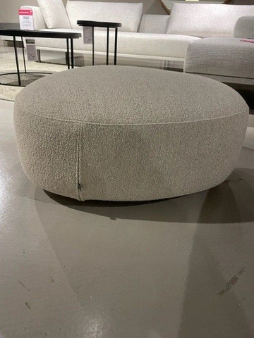 (Showroommodel) Eyye Poef Kivi Triangle Powder