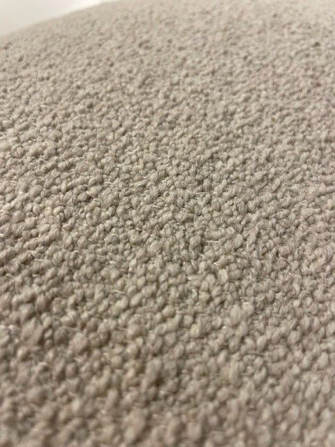 (Showroommodel) Eyye Poef Kivi Triangle Powder