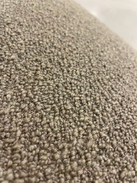 (Showroommodel) Eyye Poef Kivi Rock Stone