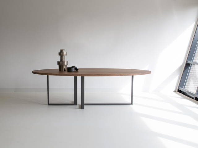 Bert Plantagie Eettafel Eris Ovaal