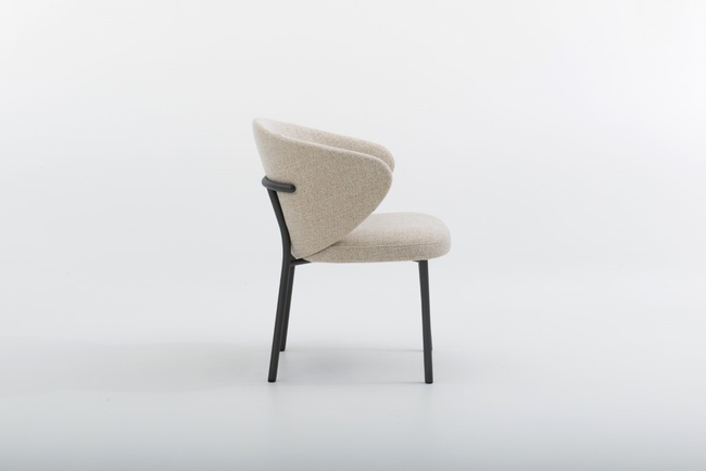 Bert Plantagie Armstoel Calix