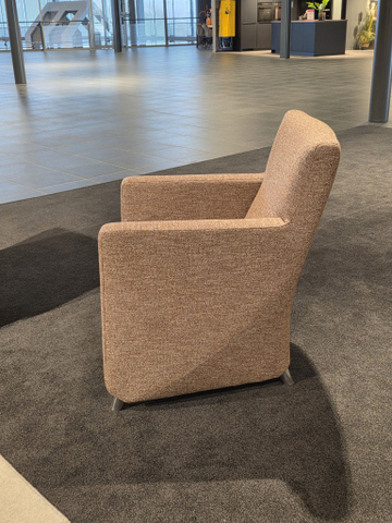 (Showroommodel)EvidenceByLeolux Fauteuil Dolcinea 