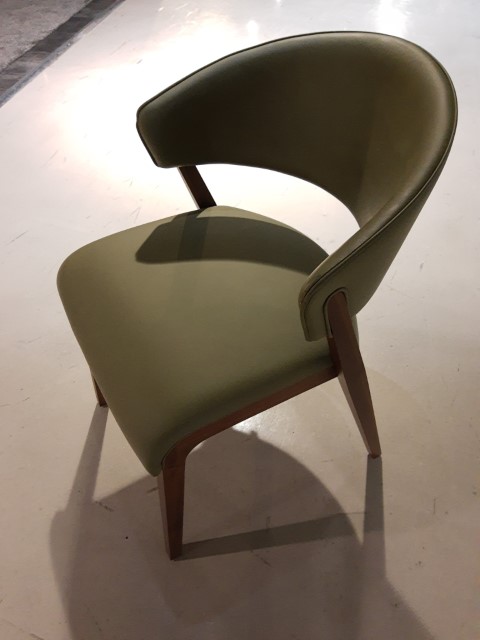 (Showroommodel) Hulsta Stoelenset S500 Olive S/6