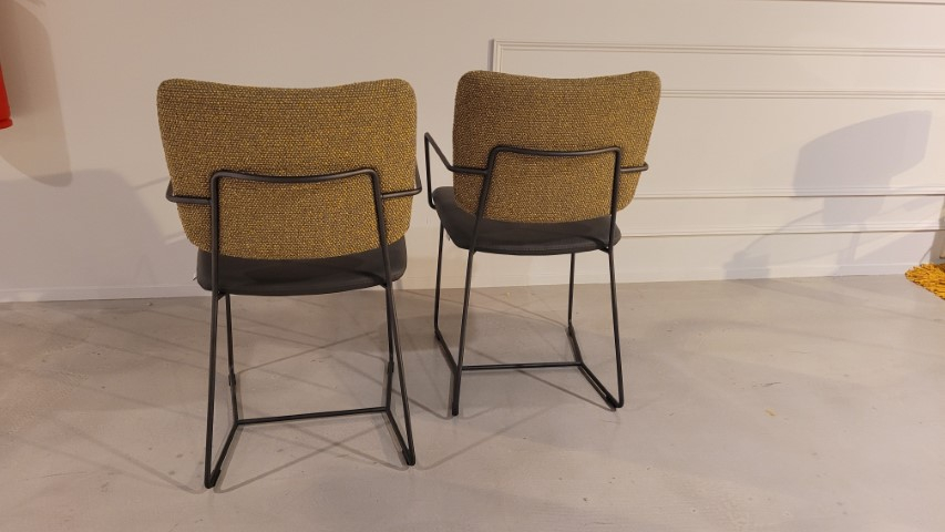 (Showroommodel)Bert Plantagie Armstoel Kiko S/2
