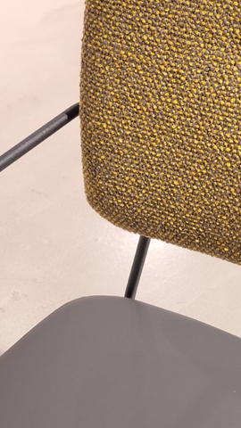 (Showroommodel)Bert Plantagie Armstoel Kiko S/2 