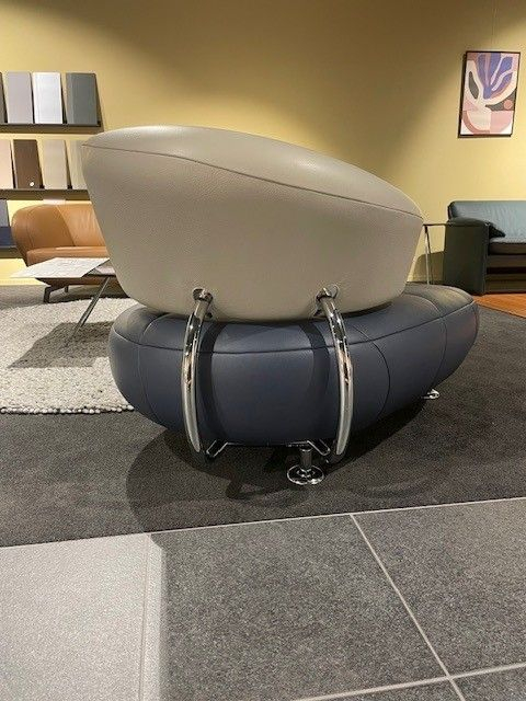 (Showroommodel) Leolux Chaise Longue Kikko Tempest